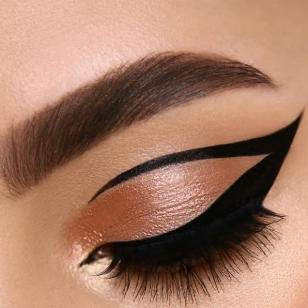 Bellapierre Cosmetics Liquid Eyeliner - Black - Picture 5 of 5